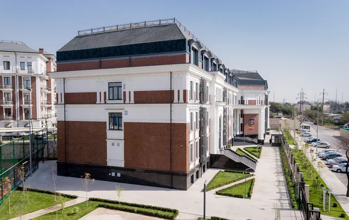 CIS International School Tashkent · 3