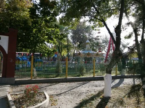 Парк «Нурафшон»