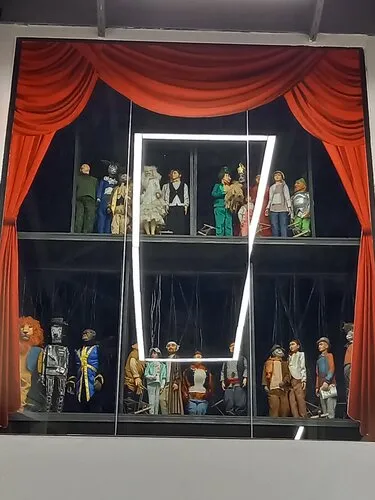 Театр марионеток Silk Route Marionettes